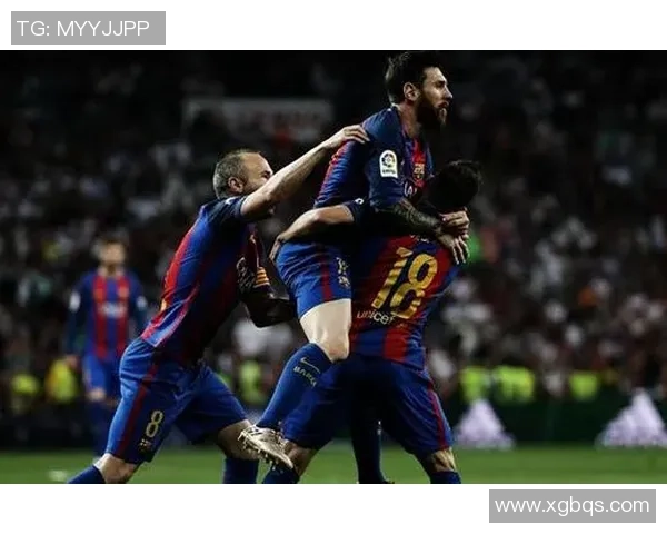 西甲激战：多特蒙德大胜尤文图斯乌龙球引发争议判罚全场沸腾